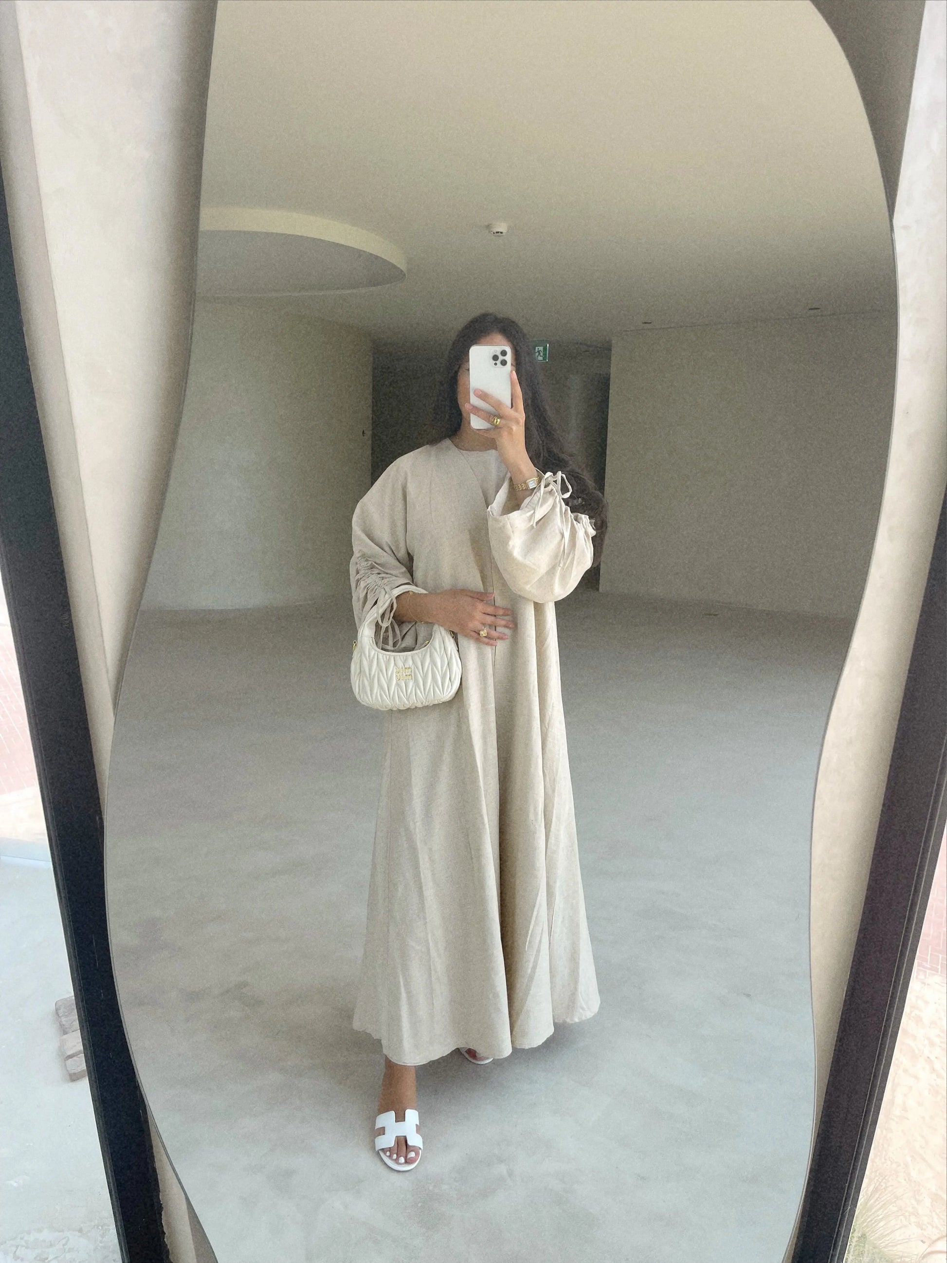 linen abaya, ruffled arms abaya, ruffled abaya, simple abaya, classy abaya, summer abaya,
